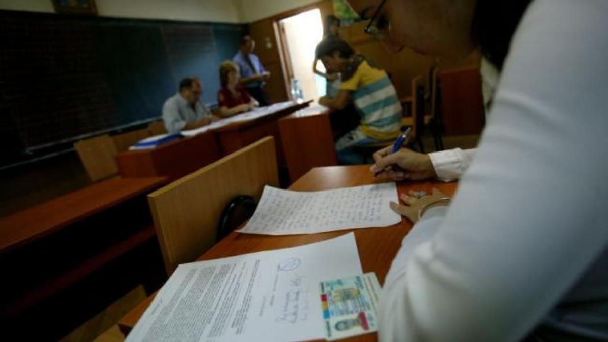 Primul contact al elevilor de clasa a 12-a cu examenul de Bacalaureat. Vor susţine azi simularea la Limba Română