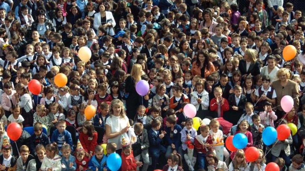 Profesorii cu PROBLEME PSIHICE pot preda liniştiţi, din cauza legislaţiei slabe