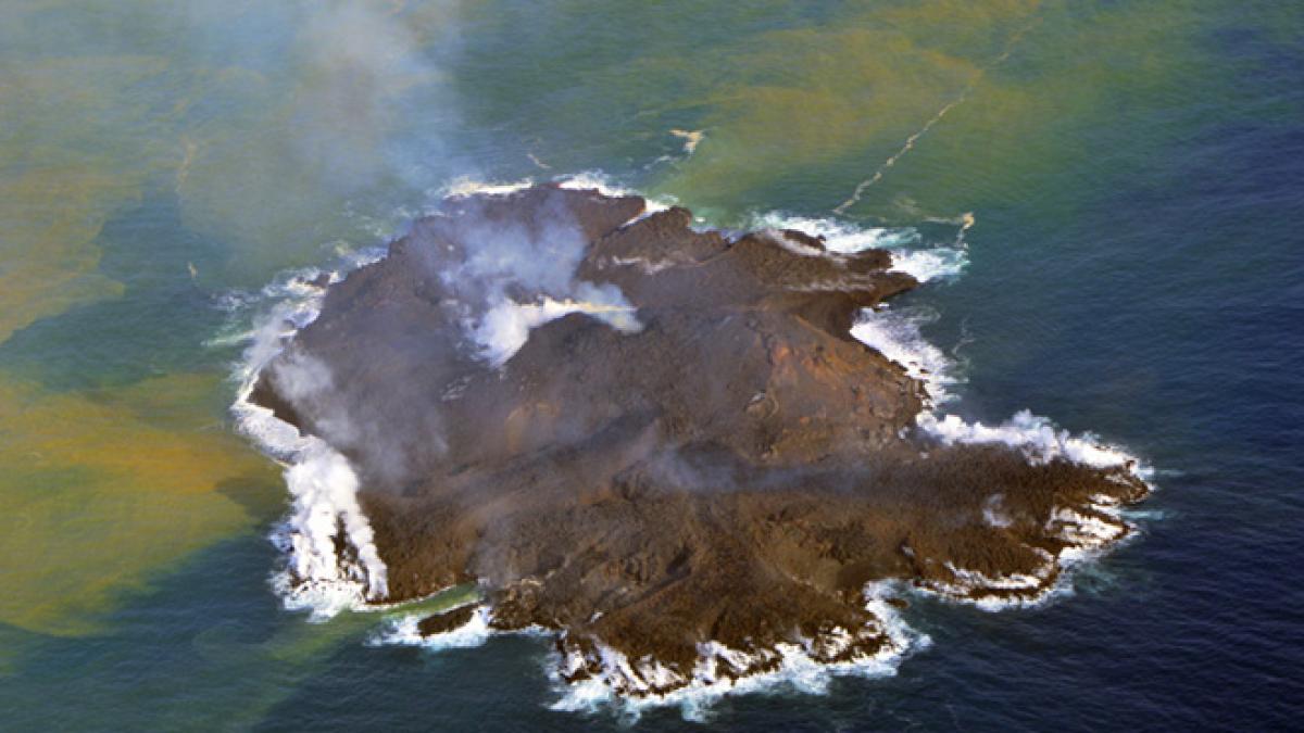 Ce s-a întâmplat cu insula care a ieşit din mijlocul Oceanului. Cercetătorii au rămas uluiţi