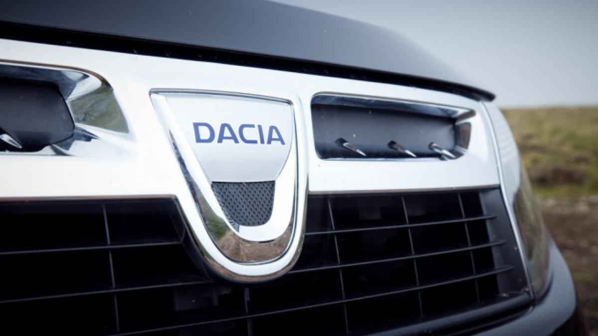 Cum arată NOUA DACIA MINI. Va costa 5.000 de euro şi va fi lansată în 2015