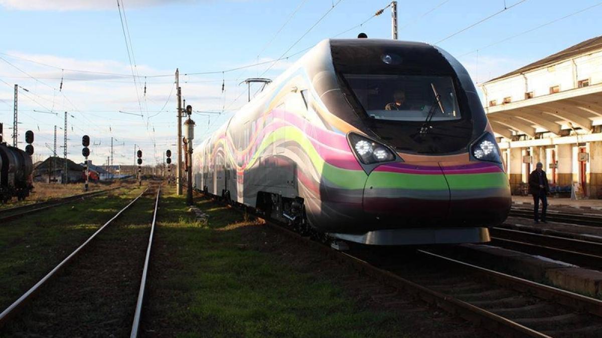 Primul tren de mare viteză va circula în România începând din iulie