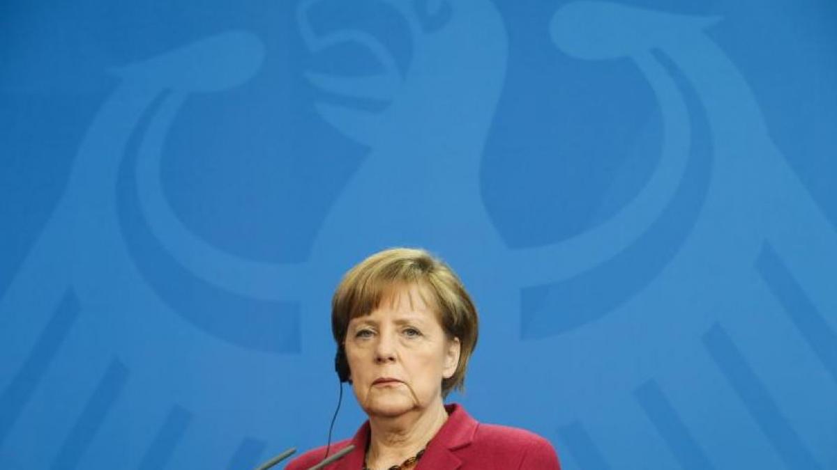 Presă: NSA a strâns peste 300 de rapoarte despre Angela Merkel