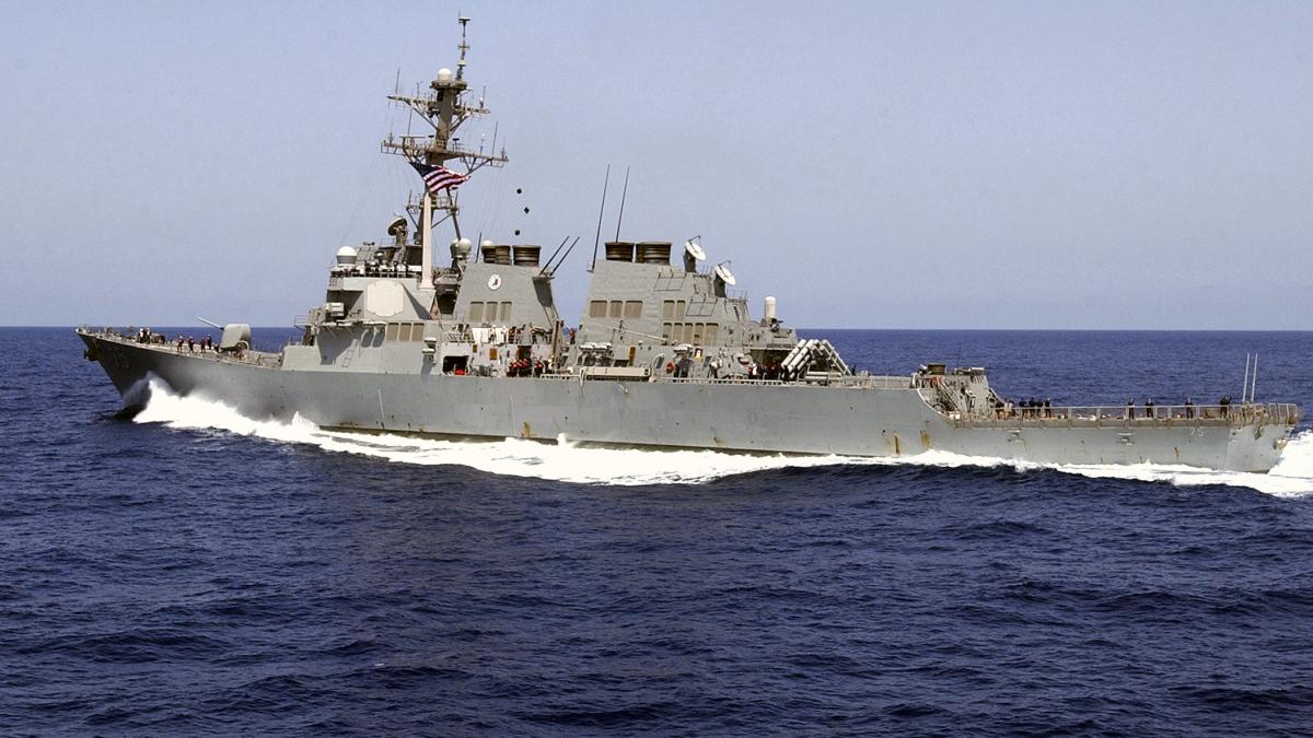 Distrugătorul american USS Donald Cook ajunge luni în Portul Constanţa