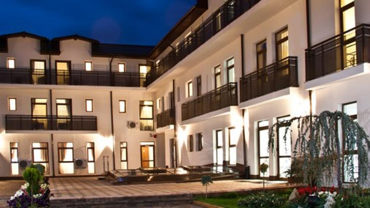 (P) Hotel King, Târgovişte – servicii hoteliere complete prin Regio