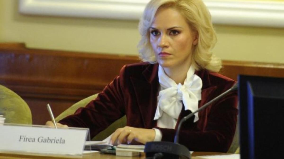 Gabriela Firea răspunde atacurilor preşedintelui: Eu nu am fost suspendată de alegătorii mei