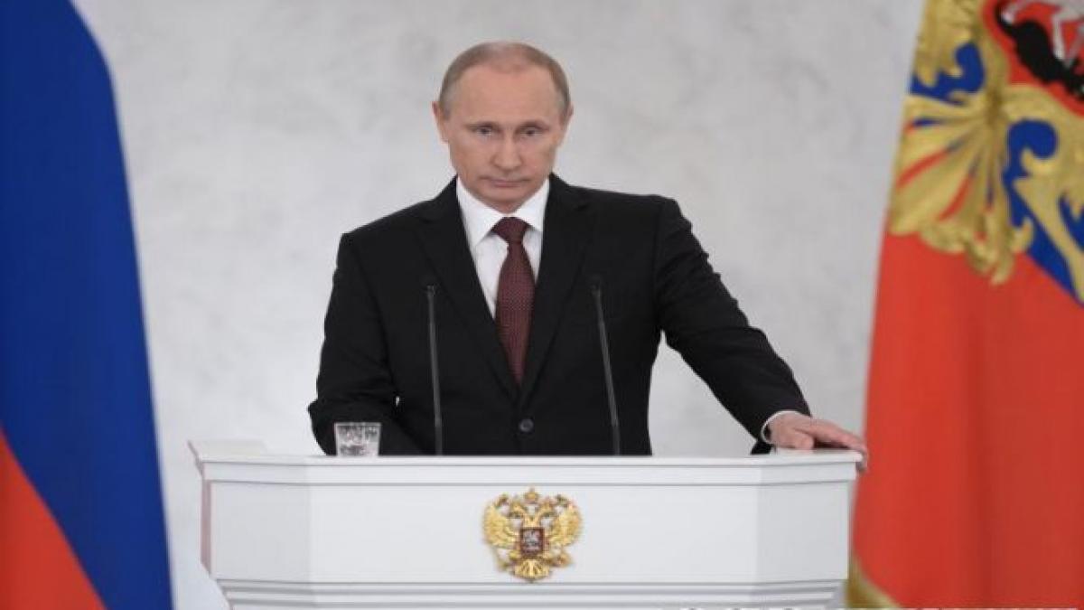 Vladimir Putin recunoaşte că militarii ruşi se aflau în Crimeea în timpul referendumului