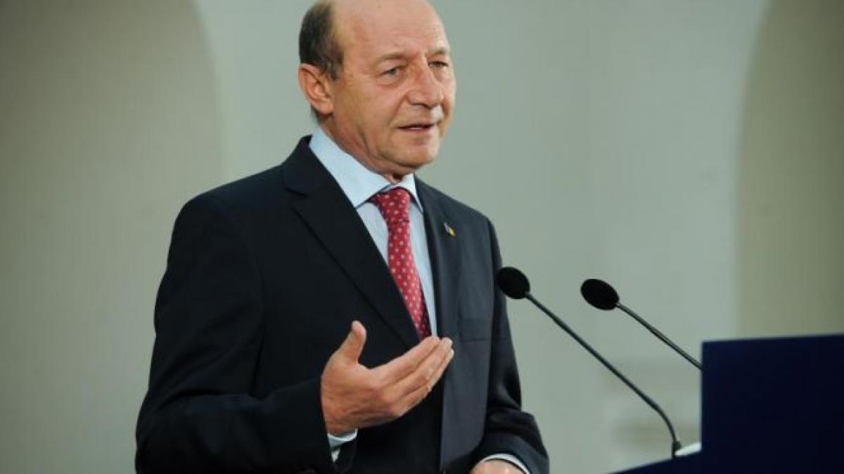 Băsescu: Pentru socialistul Schulz, posibil şef al CE, anexarea Crimeei era doar un fapt împlinit