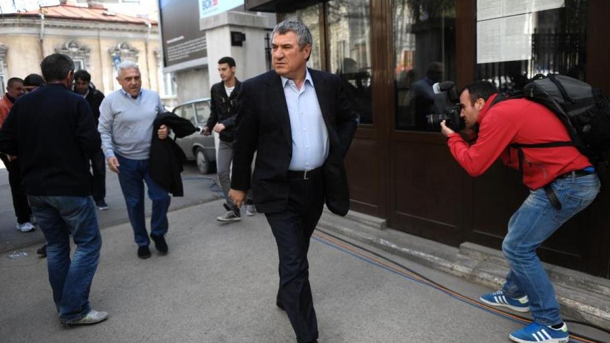 Fraţii Becali vor şi ei la muncă în închisoare. Iată unde va lucra Victor Becali