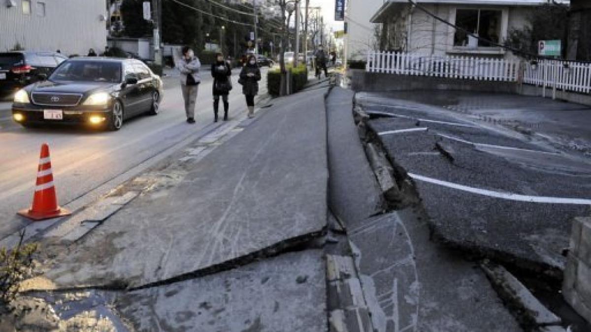 Cutremur cu magnitudinea de 6 în această dimineaţă. Un om a murit, iar alţi 23 sunt răniţi