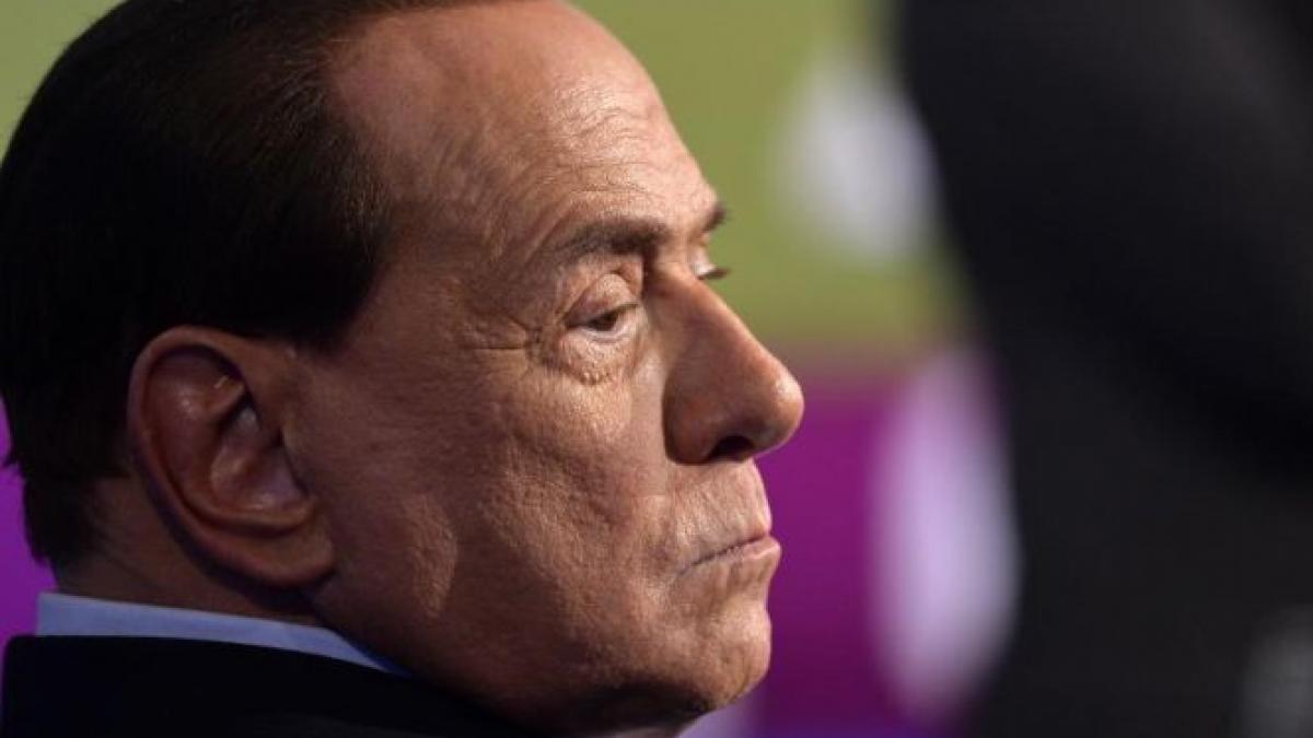 Berlusconi a început munca în folosul comunităţii, la un centru de bolnavi de Alzheimer 