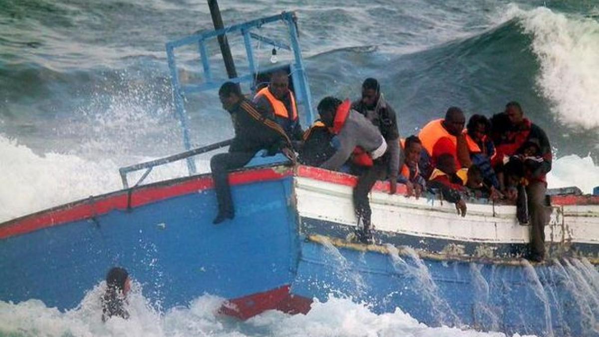 40 de emigranţi africani au murit înecaţi în Marea Mediterană