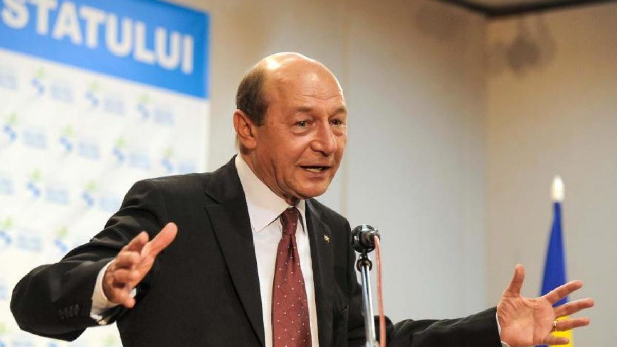 Băsescu: În Ucraina există un risc major de federalizare. Putin să îşi respecte cuvântul