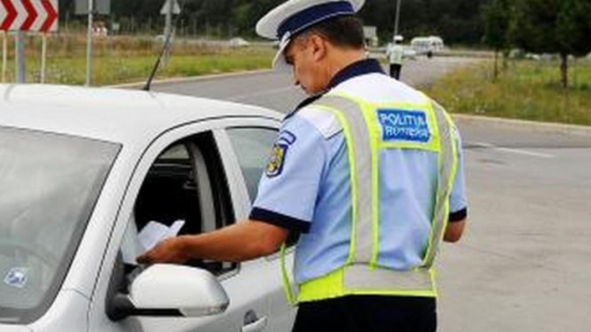 Poliţia Română: Sute de şoferi au rămas fără permise de conducere în ultimele trei zile