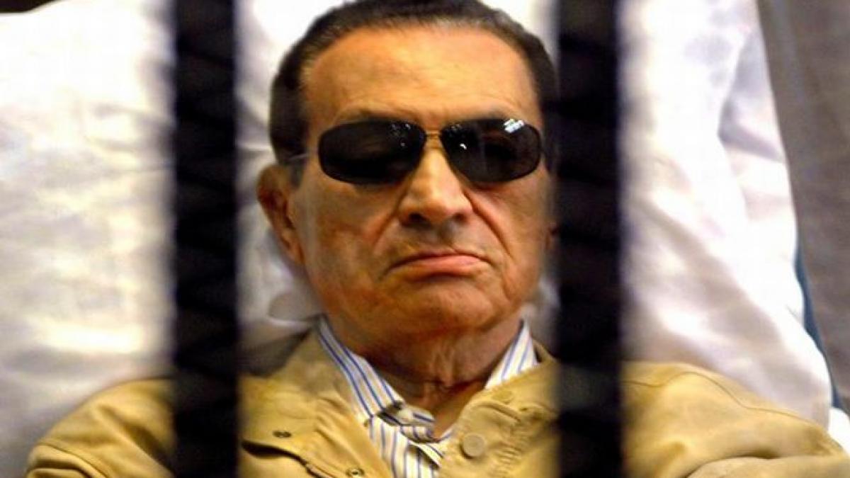 Hosni Mubarak a fost condamnat la 3 ani de închisoare