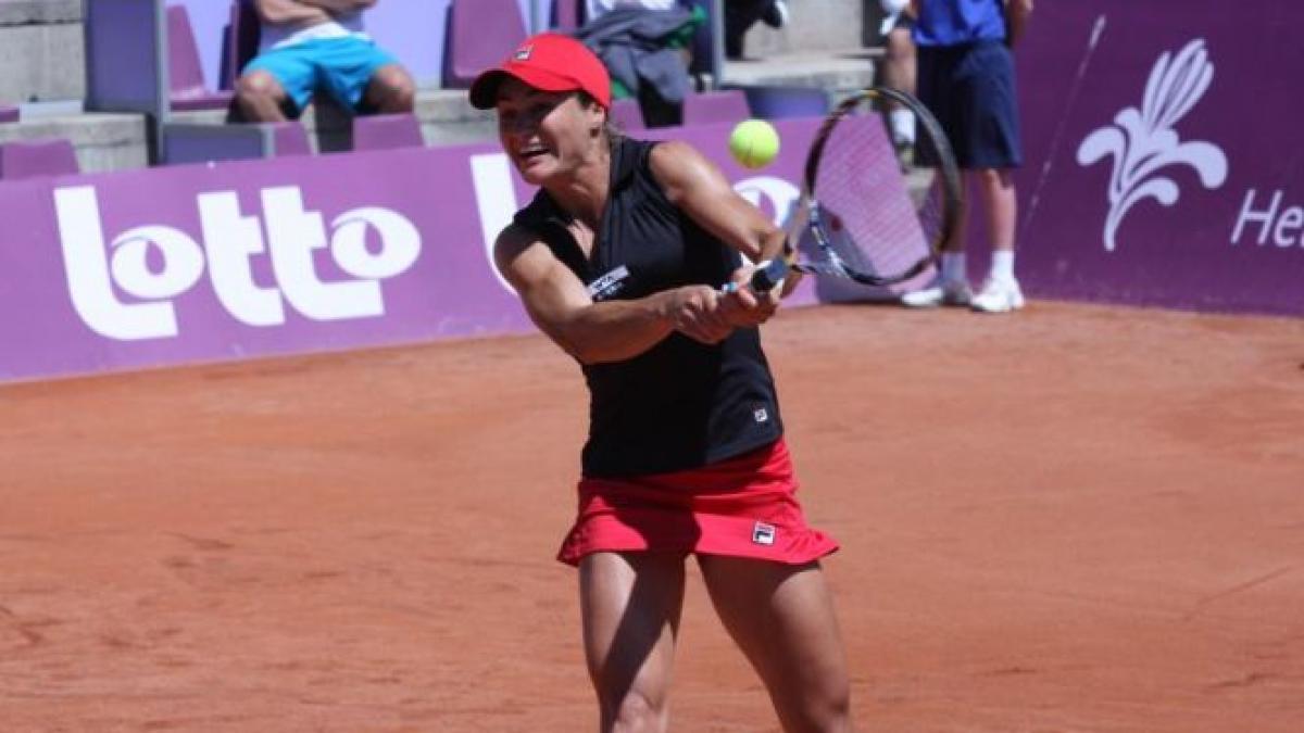 Monica Niculescu s-a calificat în turul doi la Roland Garros