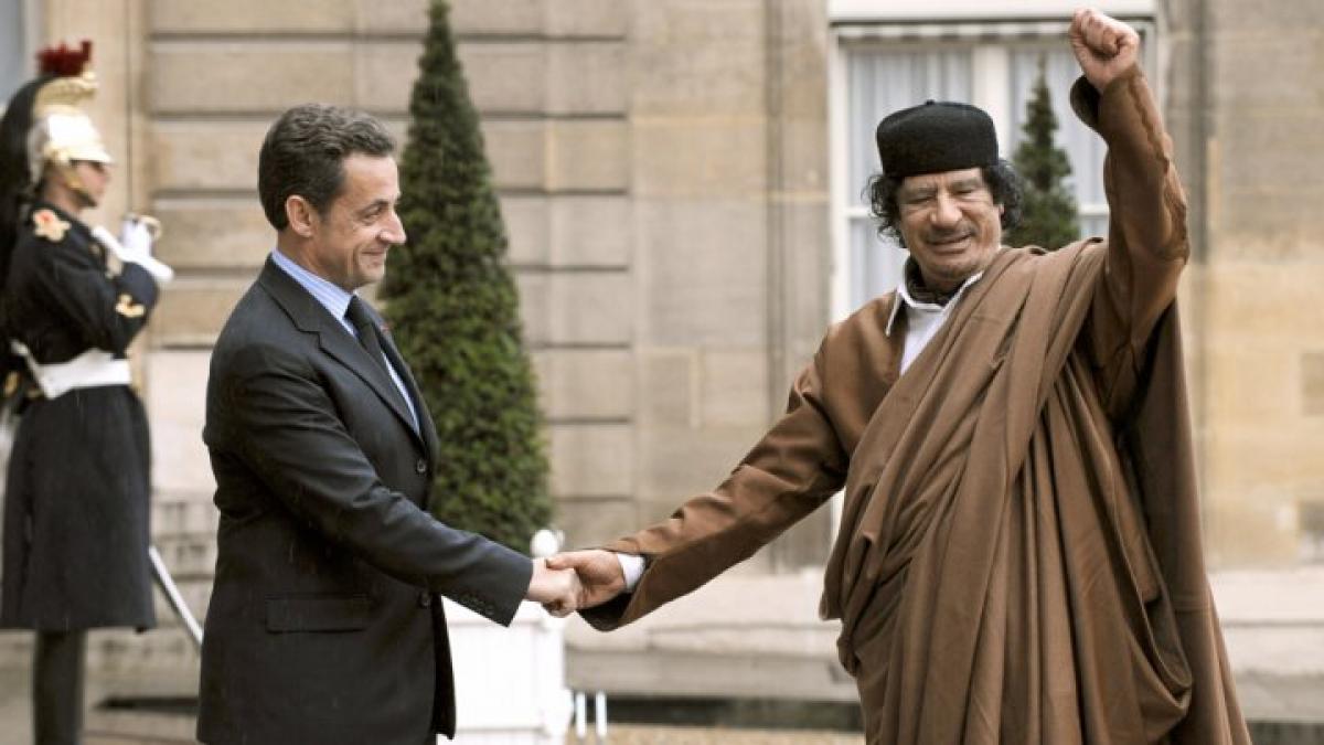 kadhafi-sarkozy-elysee.jpg