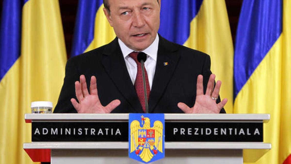 alegeri-locale-2012-mesaj-presedinte-traian-basescu_b8ff7b47e4.jpg