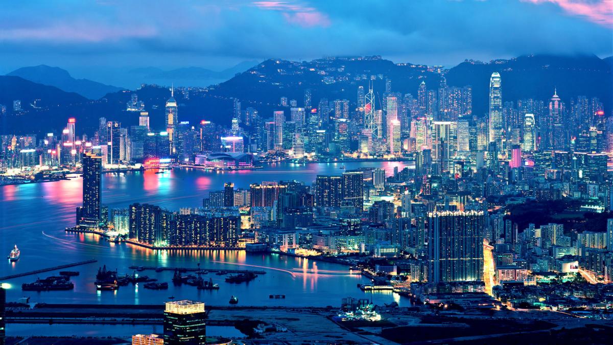 Night-lights-of-the-city-Hong-Kong-China-wallpapers-by-toptravellists.net_.jpg