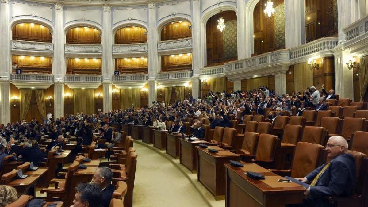 parlament.jpg