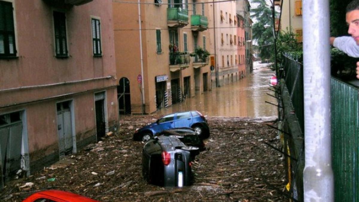 inundatii-genova-2.jpg