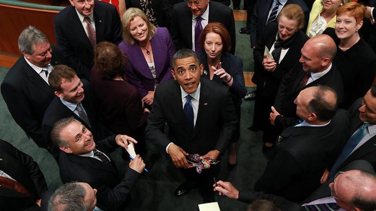 767747-barack-obama-at-parliament-house.jpg