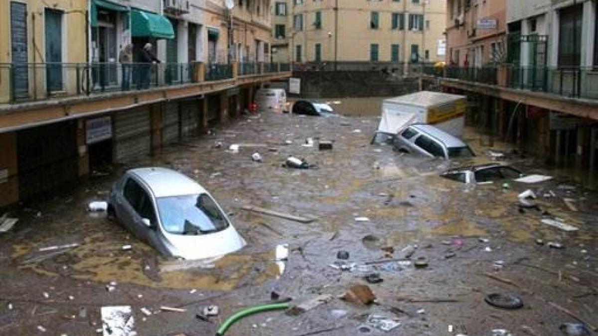 italy floods-1856584773_v2.grid-8x2.jpg