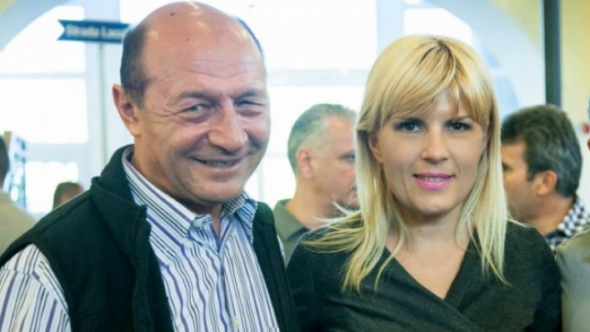 traian_basescu_elena_udrea_poya_poza_63162400.jpg