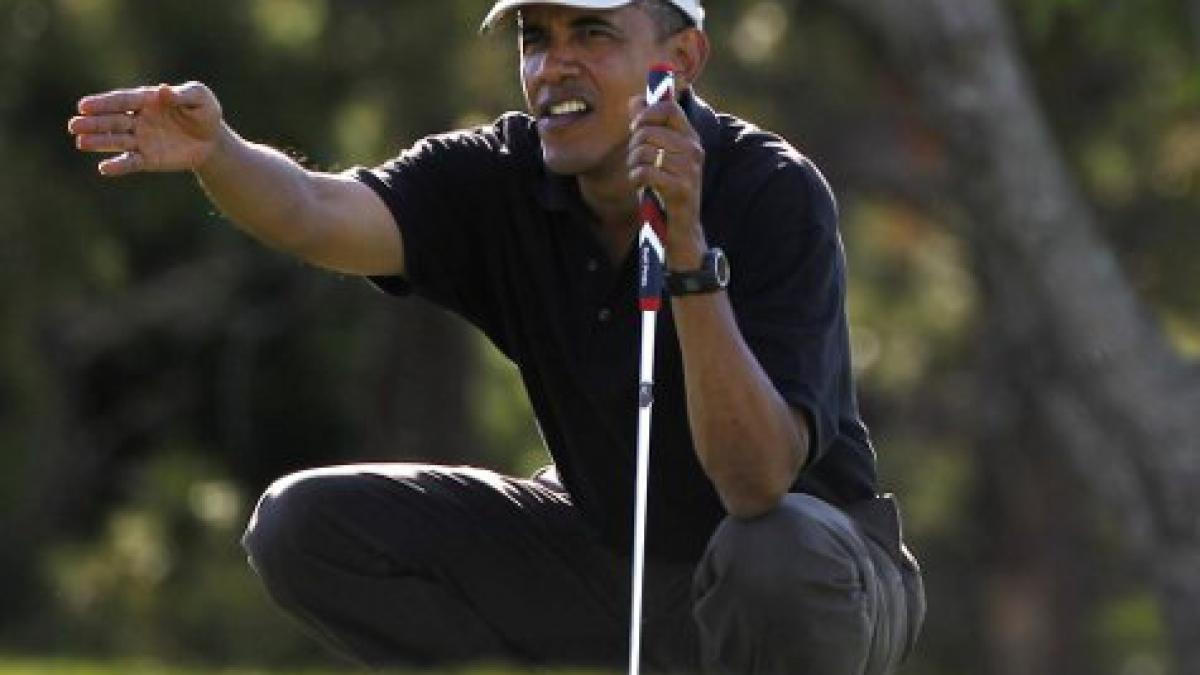 obama-golf-squat.jpg