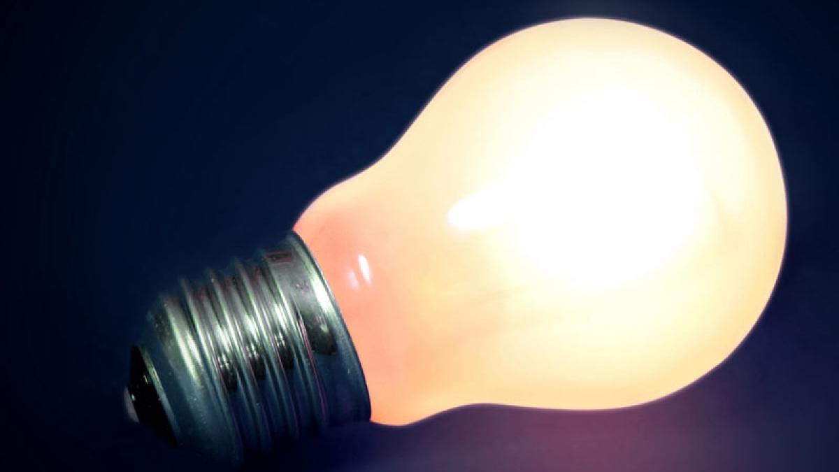 02-light-bulb.jpg