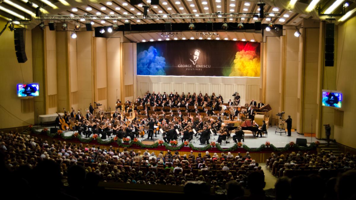 Festivalul Enescu 2013.jpg