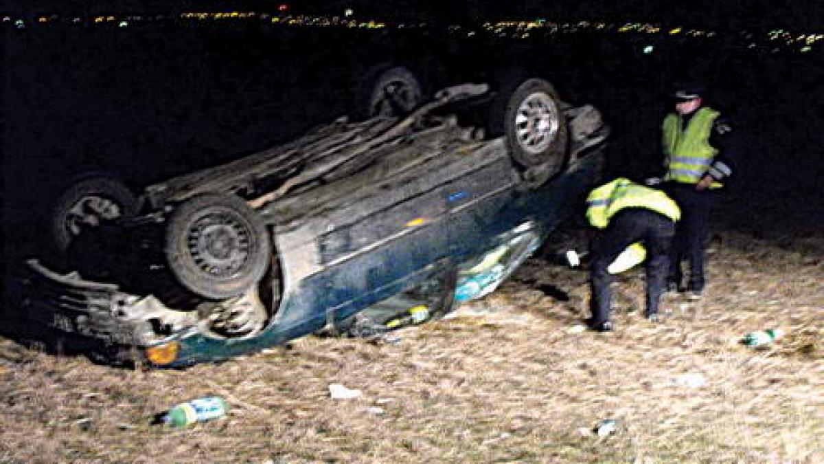 accident-masina-rasturnata.jpg