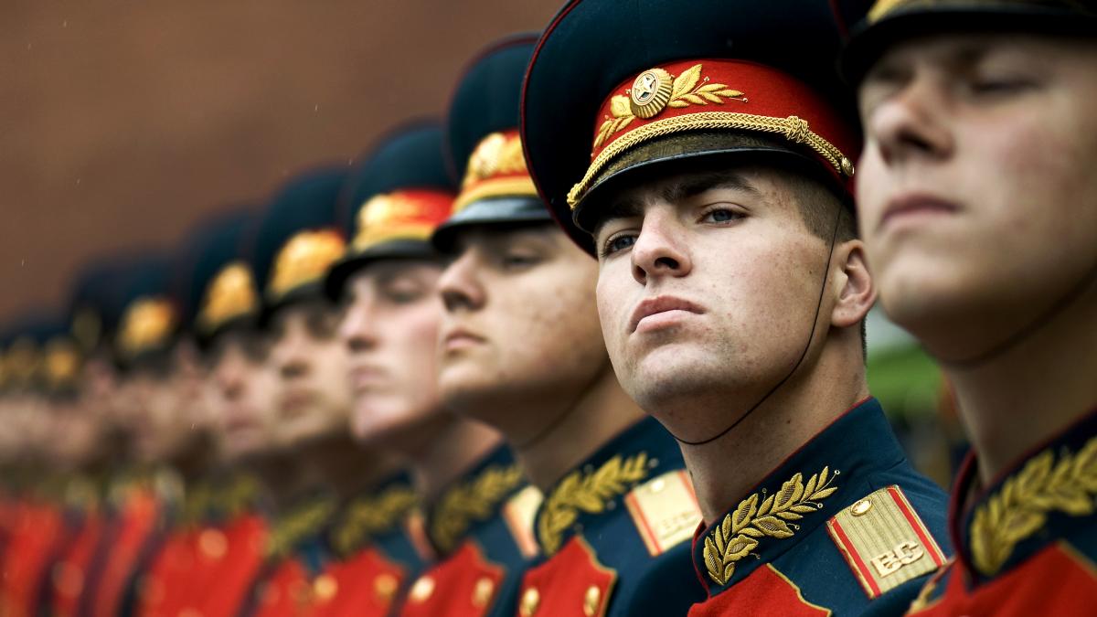 Russian-military-honour-guard.jpg