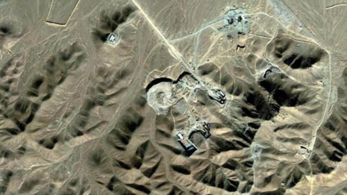 Aerial-view-of-Irans-nucl-007.jpg