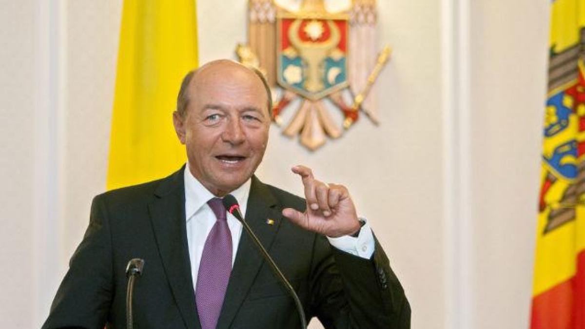 basescu.jpg