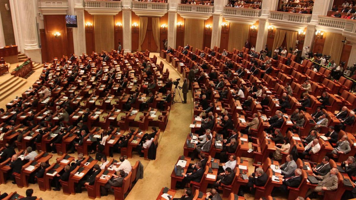 parlament.jpg