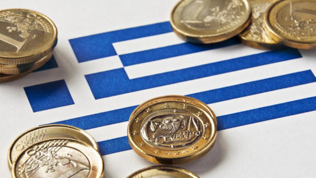 Greek_Flag_and_Euros_000017692476Small.jpg