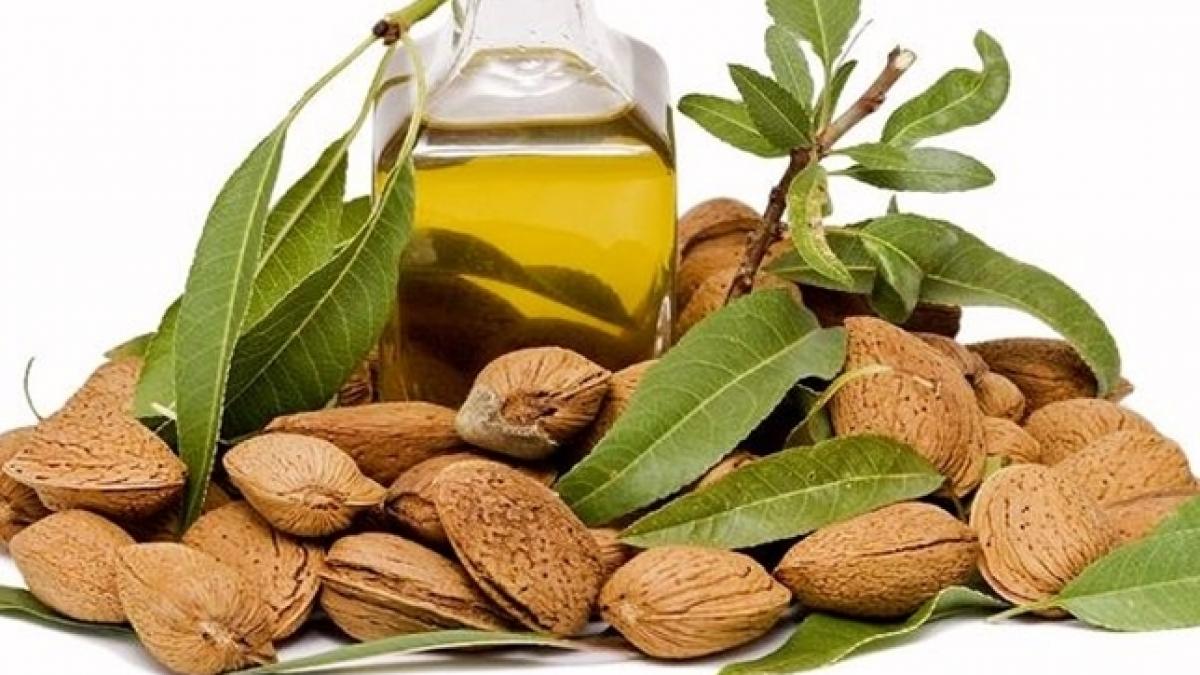 almond-oil-crop-644x416.jpg