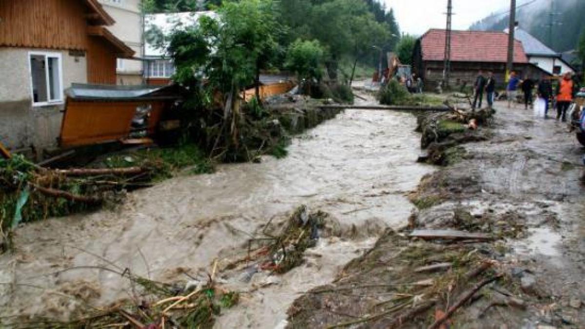 cod-galben-de-inundatii-pentru-rauri-din-centrul-sudul-si-vestul-tarii-305015.jpg