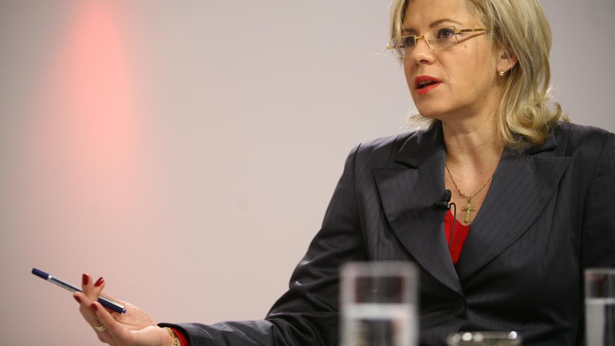 corina cretu1.jpg