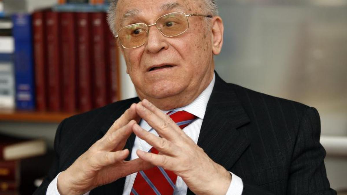 ion-iliescu.jpg