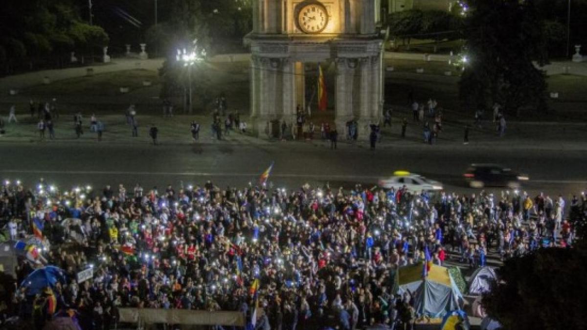 proteste chisinau.jpg