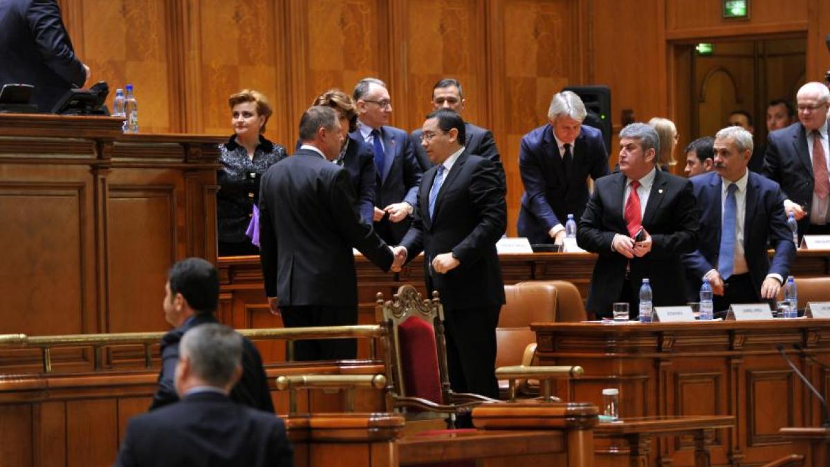 ponta iohannis manaaaaaaa.jpg