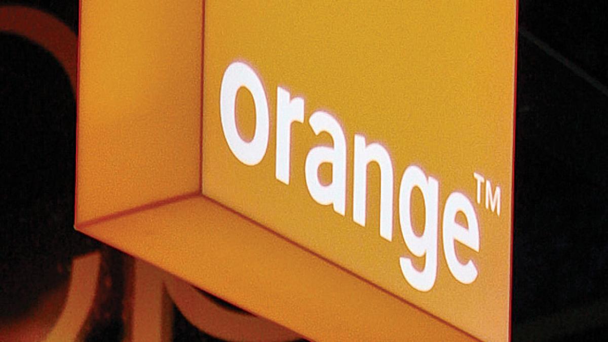 Orange-01.jpg