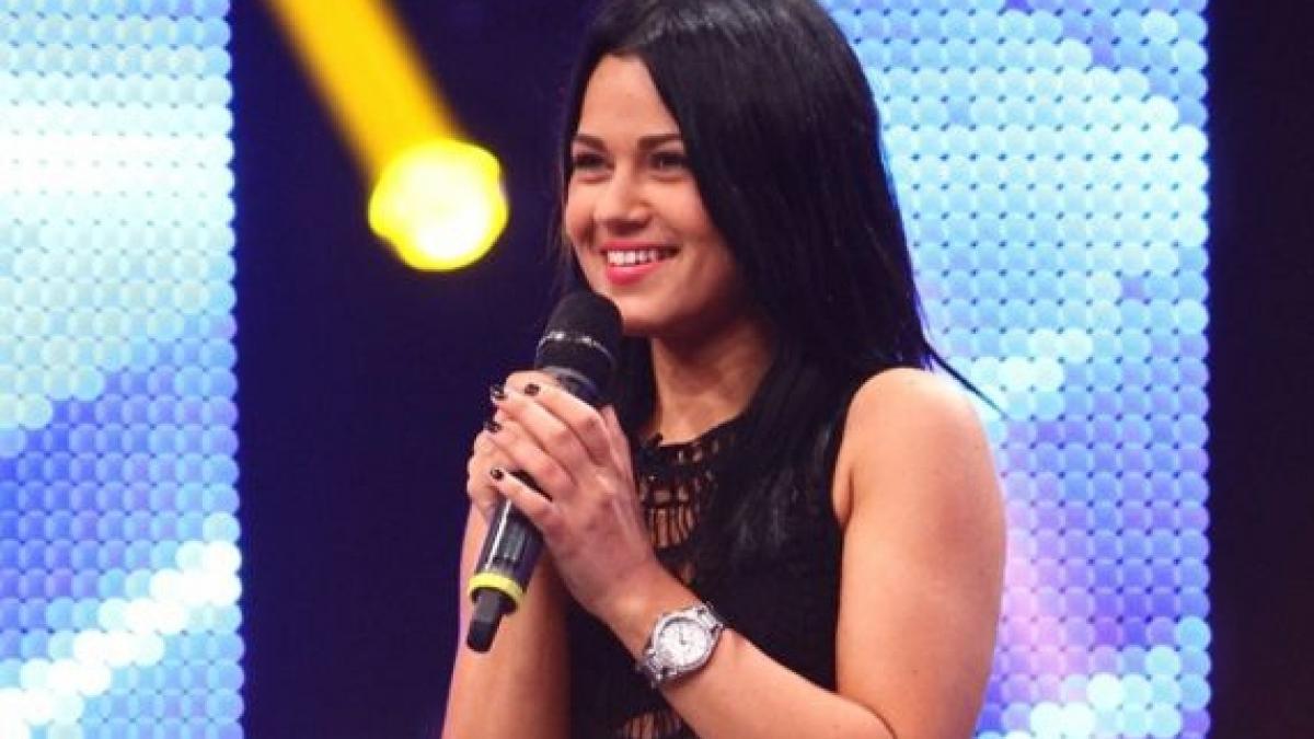 X FACTOR. Deea, de la &quot;Insula Iubirii&quot;, i-a ispitit pe juraţi cu interpretarea ei