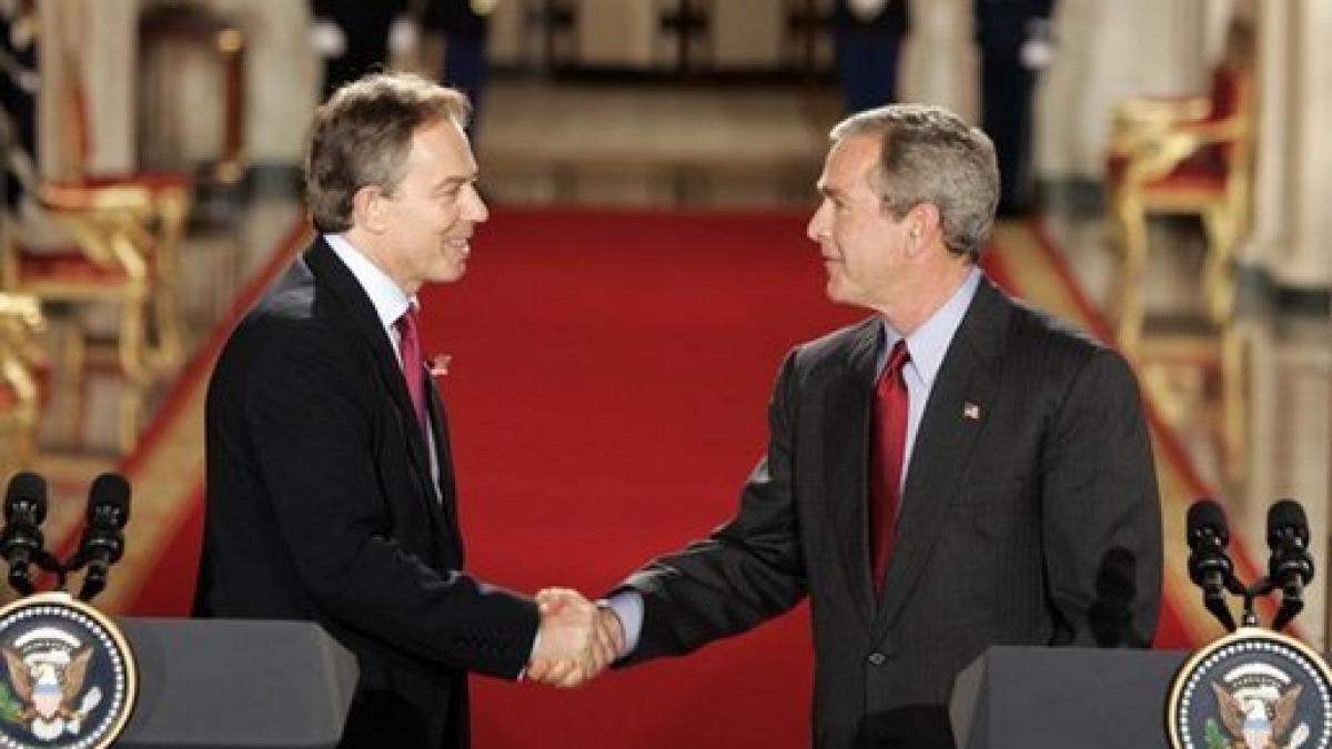 Blair_Bush_Whitehouse_(2004-11-12).jpg