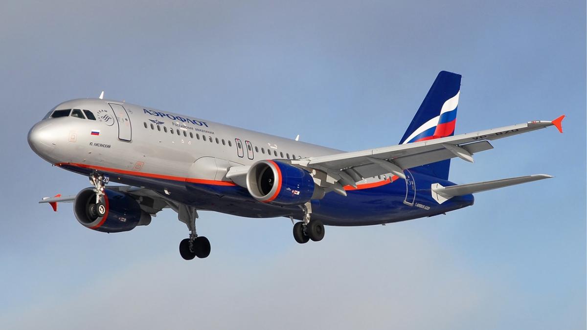 Aeroflot_Airbus_A320_Beltyukov.jpg