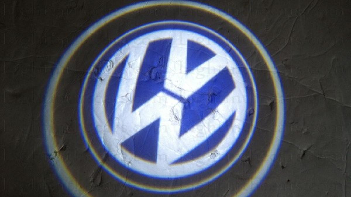 volkswagen logo.jpg