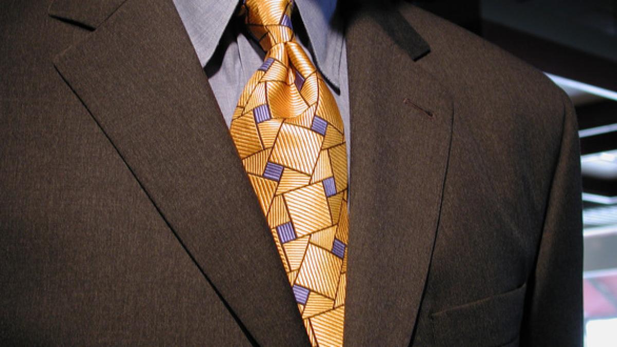 suit-and-tie-1239928.jpg