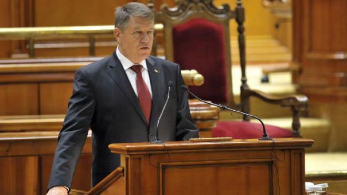 iohannis-agerpres-7709253-465x390.jpg