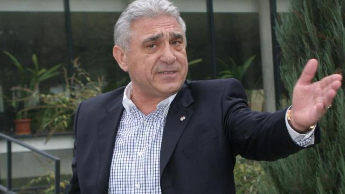 giovani becali.jpg